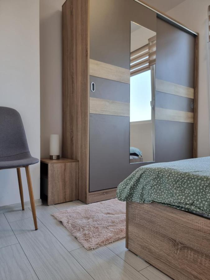 Cozy Apartment With Balcony On The Black Sea- Part Of The Family 'Vicki Apart Varna Exteriér fotografie
